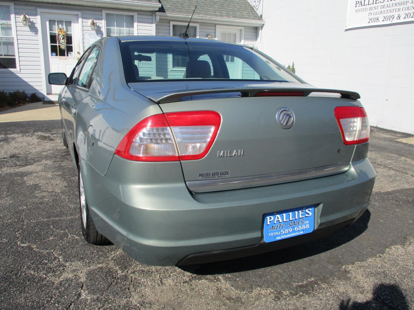 2008 GREEN Mercury Milan (3MEHM07Z28R) with an 2.3L L4 DOHC 16V engine, AUTOMATIC transmission, located at 540a Delsea Drive, Sewell, NJ, 08080, (856) 589-6888, 39.752560, -75.111206 - Photo#3